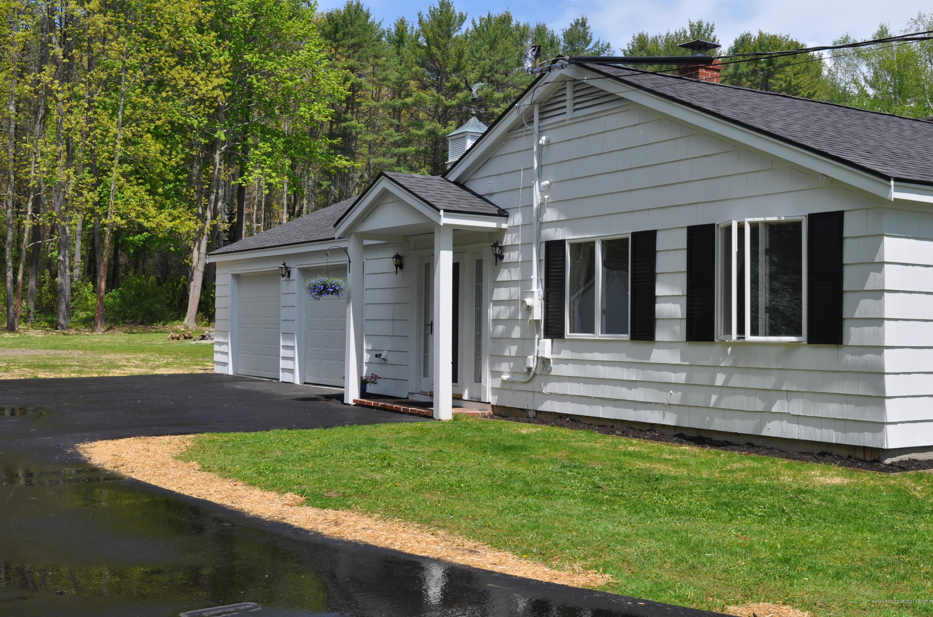 14 Ledge Rd, Portland ME  04110-1107 exterior