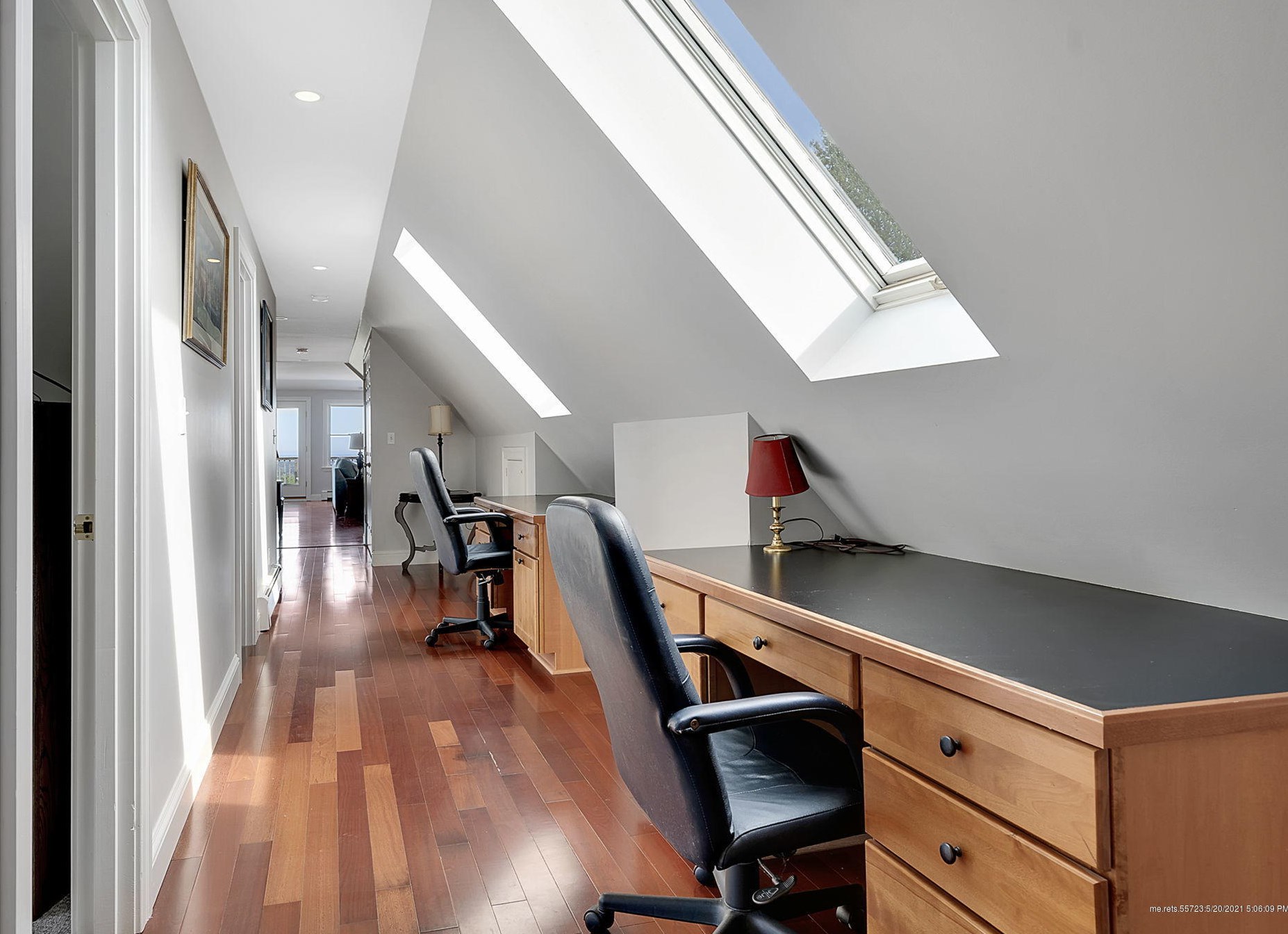 8 Victoria Ln, Portland ME  04105-2541 exterior