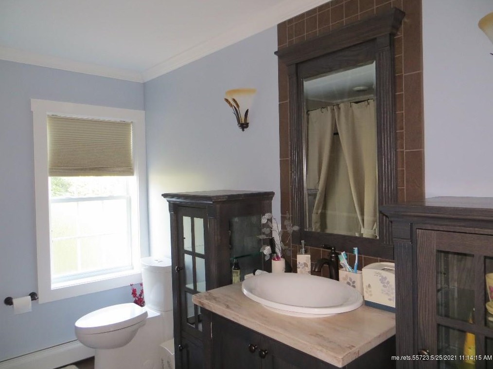 248 Pleasant St, Fort Kent ME  04743-1504 exterior