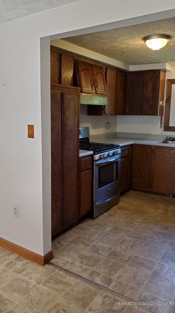 178 Plains Rd, Readfield ME  04355-3121 exterior