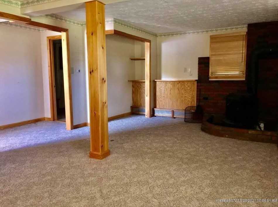 22 Plymouth Dr, Biddeford ME  04005-2954 exterior