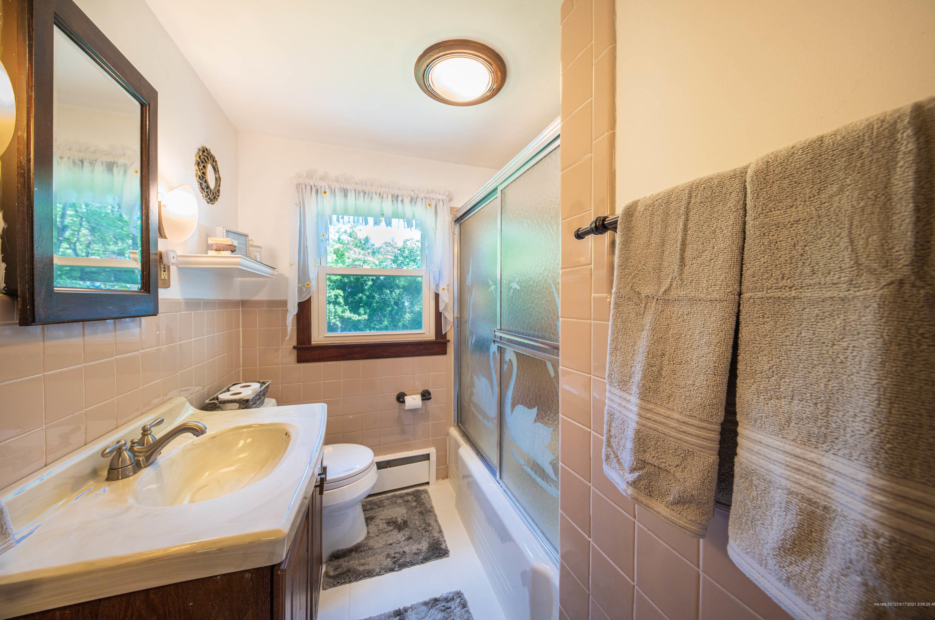 59 Oriole St, Westbrook ME  04092-3813 exterior