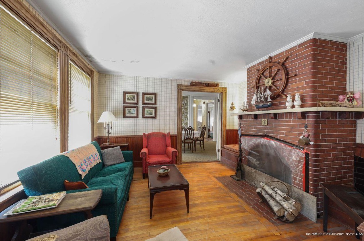 15 Cleveland St, Saco ME  04072-2818 exterior