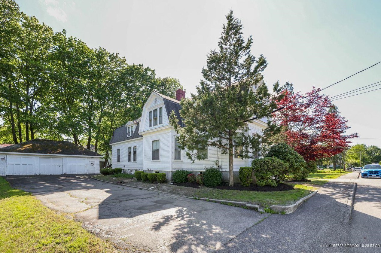 15 Cleveland St, Saco ME  04072-2818 exterior