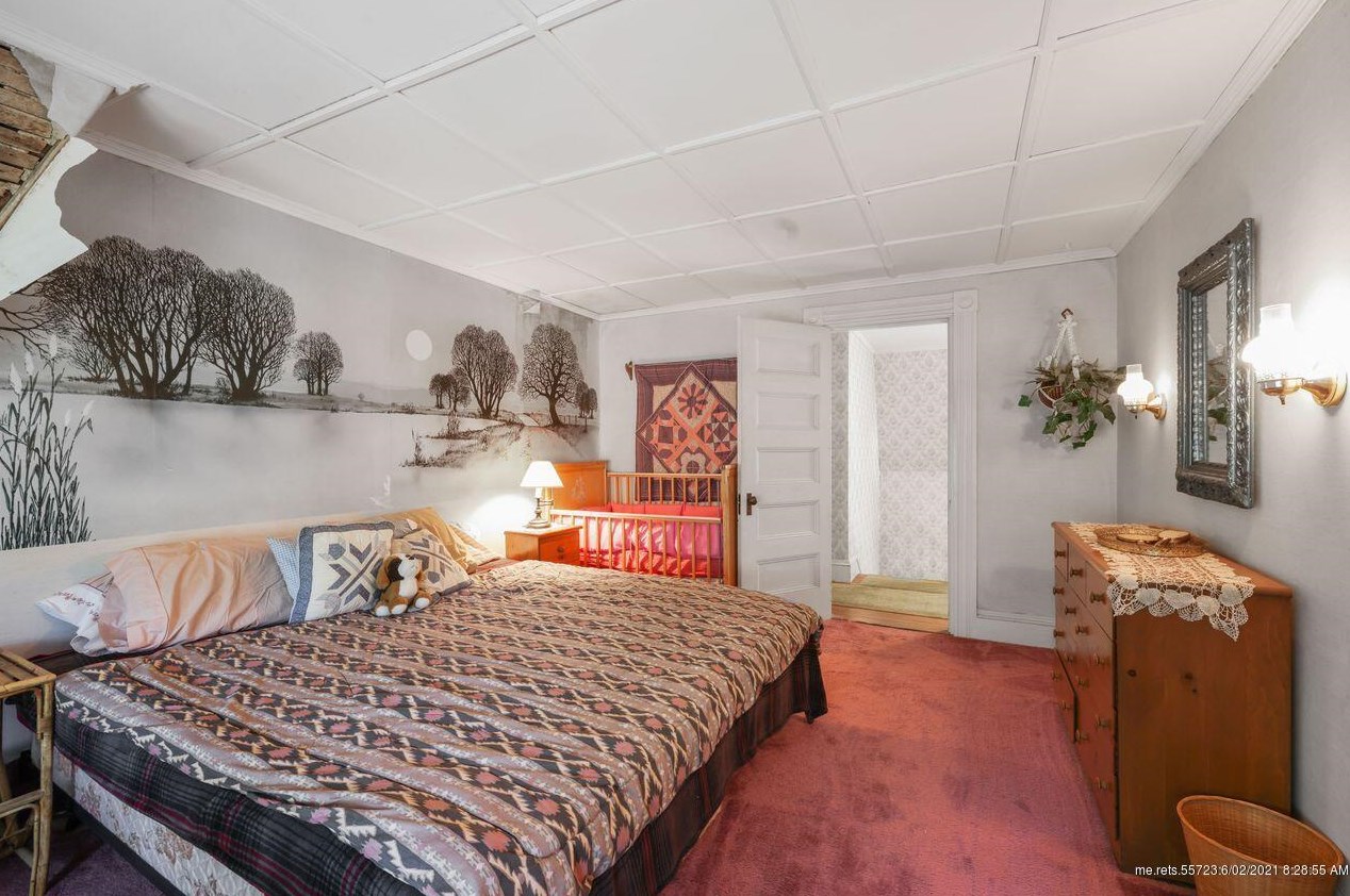 15 Cleveland St, Saco ME  04072-2818 exterior