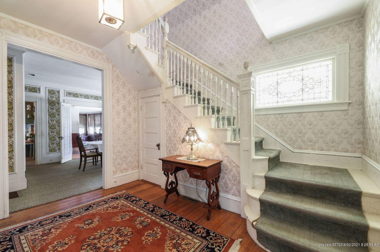 15 Cleveland St, Saco ME  04072-2818 exterior