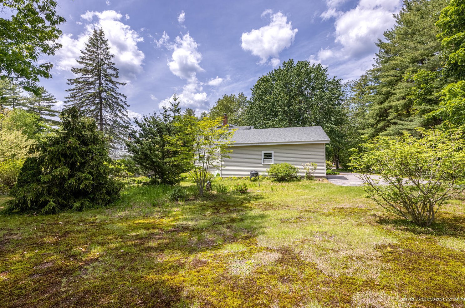 34 Morrill Ave, Gorham ME  04038-1432 exterior
