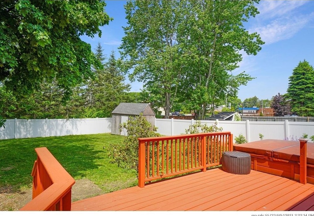 29 Daytona St, Portland ME  04106-4104 exterior