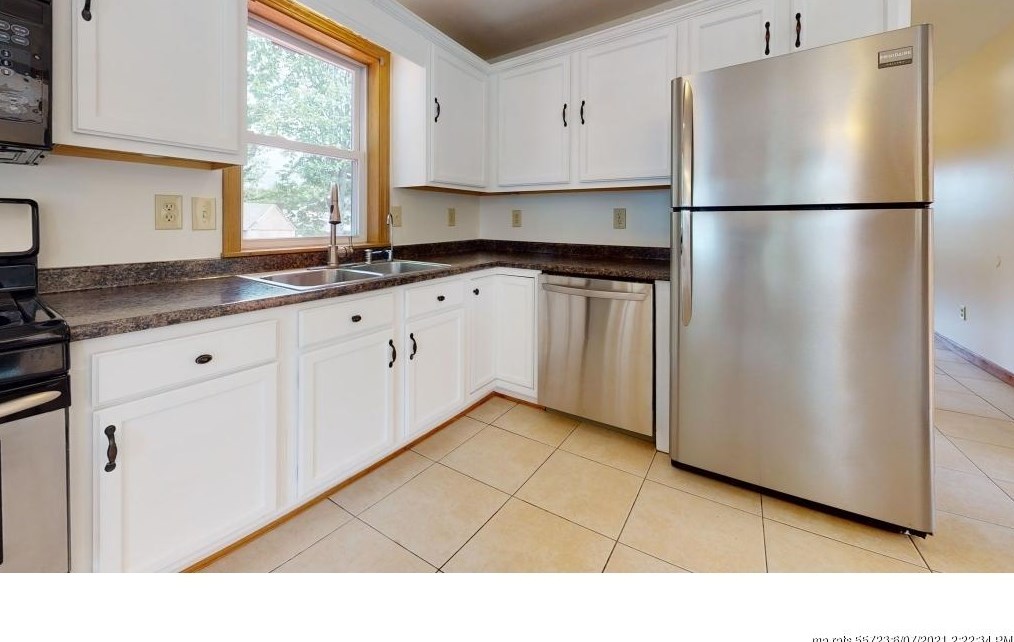 29 Daytona St, Portland ME  04106-4104 exterior