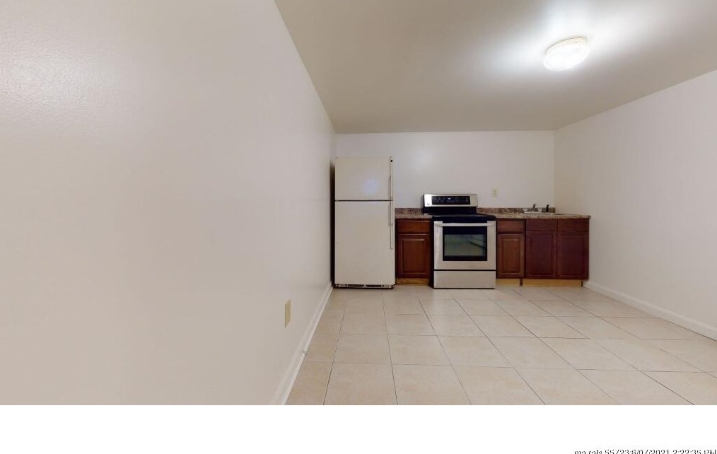 29 Daytona St, Portland ME  04106-4104 exterior