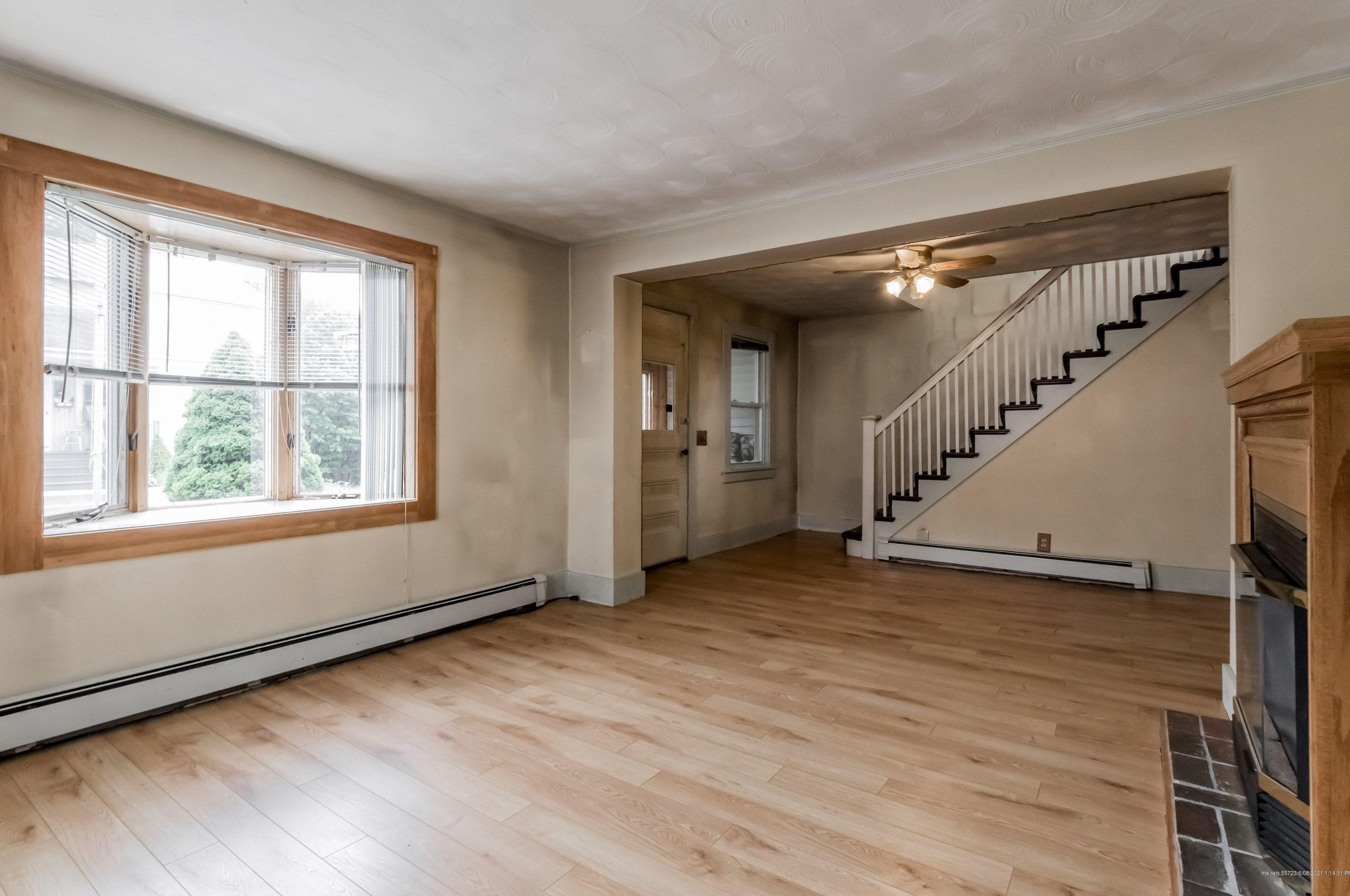 11 Androscoggin St, Windham ME  04062-4111 exterior