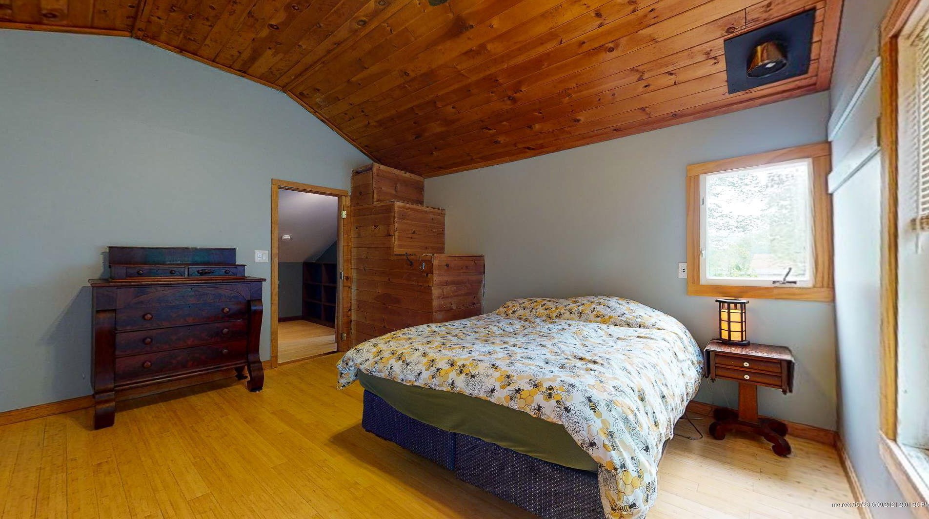 37 Swan Rd, Windham ME  04062-4522 exterior