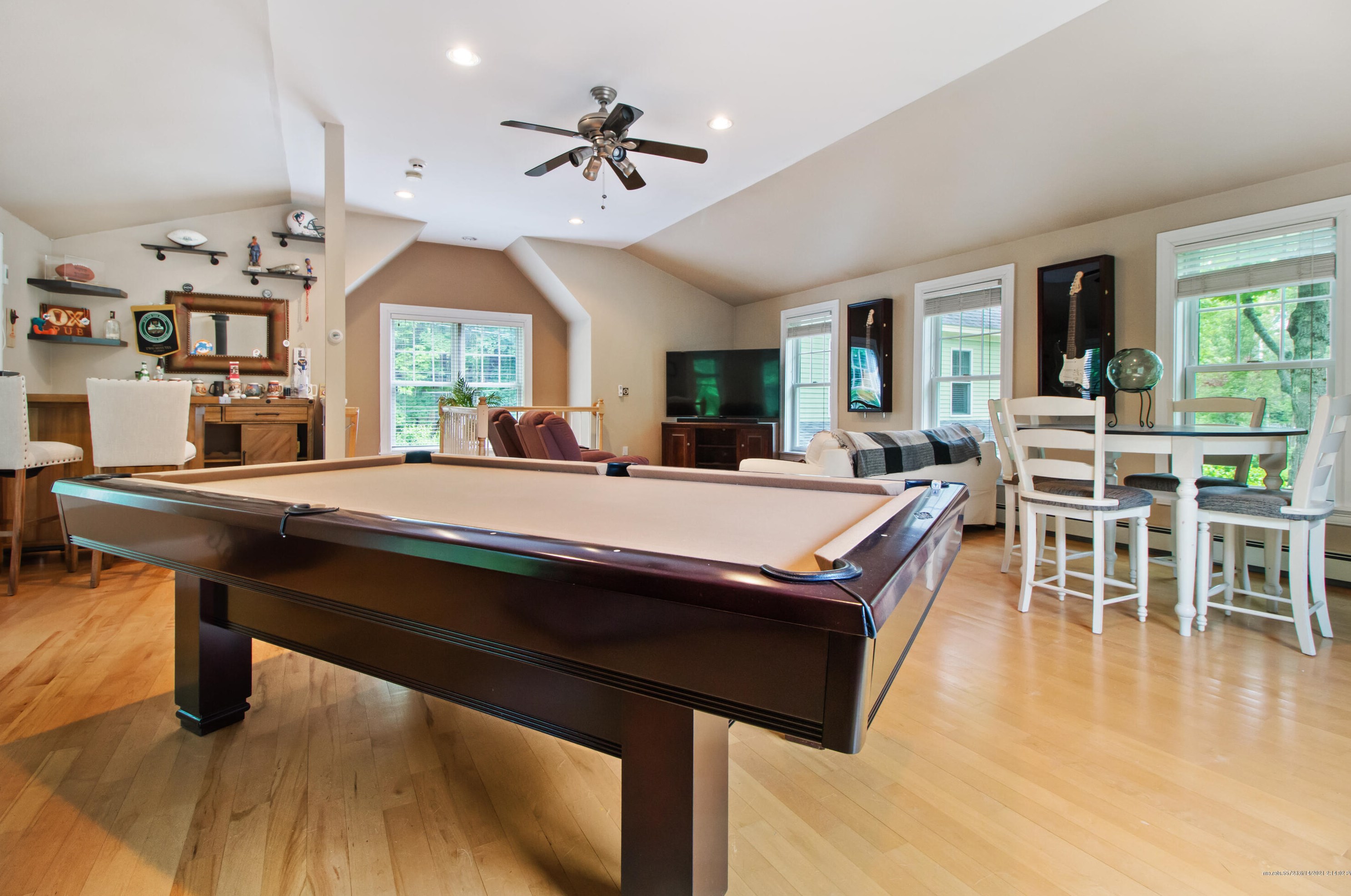 6 Daniels Way, Portland ME  04105-1960 exterior