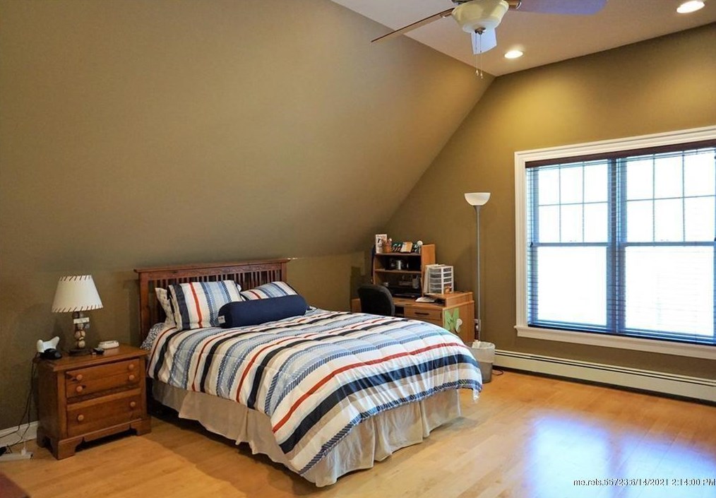 6 Daniels Way, Portland ME  04105-1960 exterior