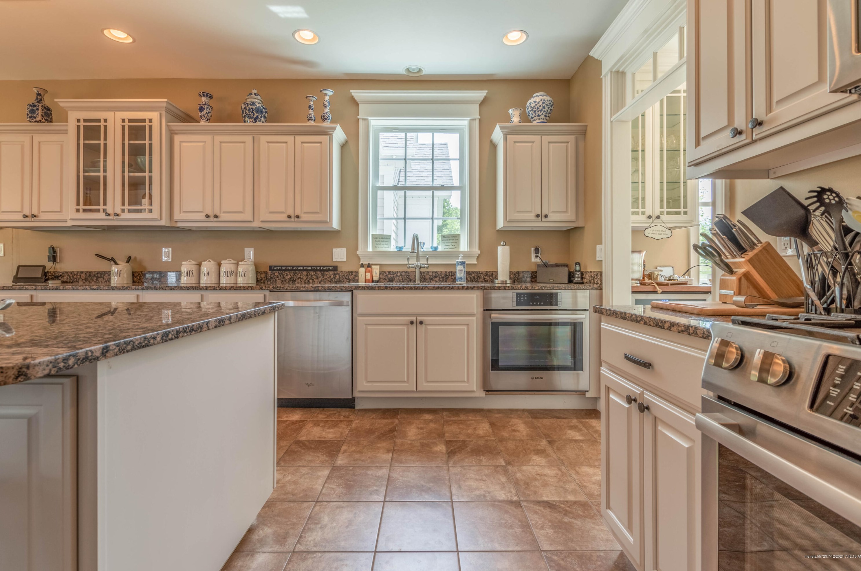 185 Dunton Cir, Newburgh ME  04444-1067 exterior