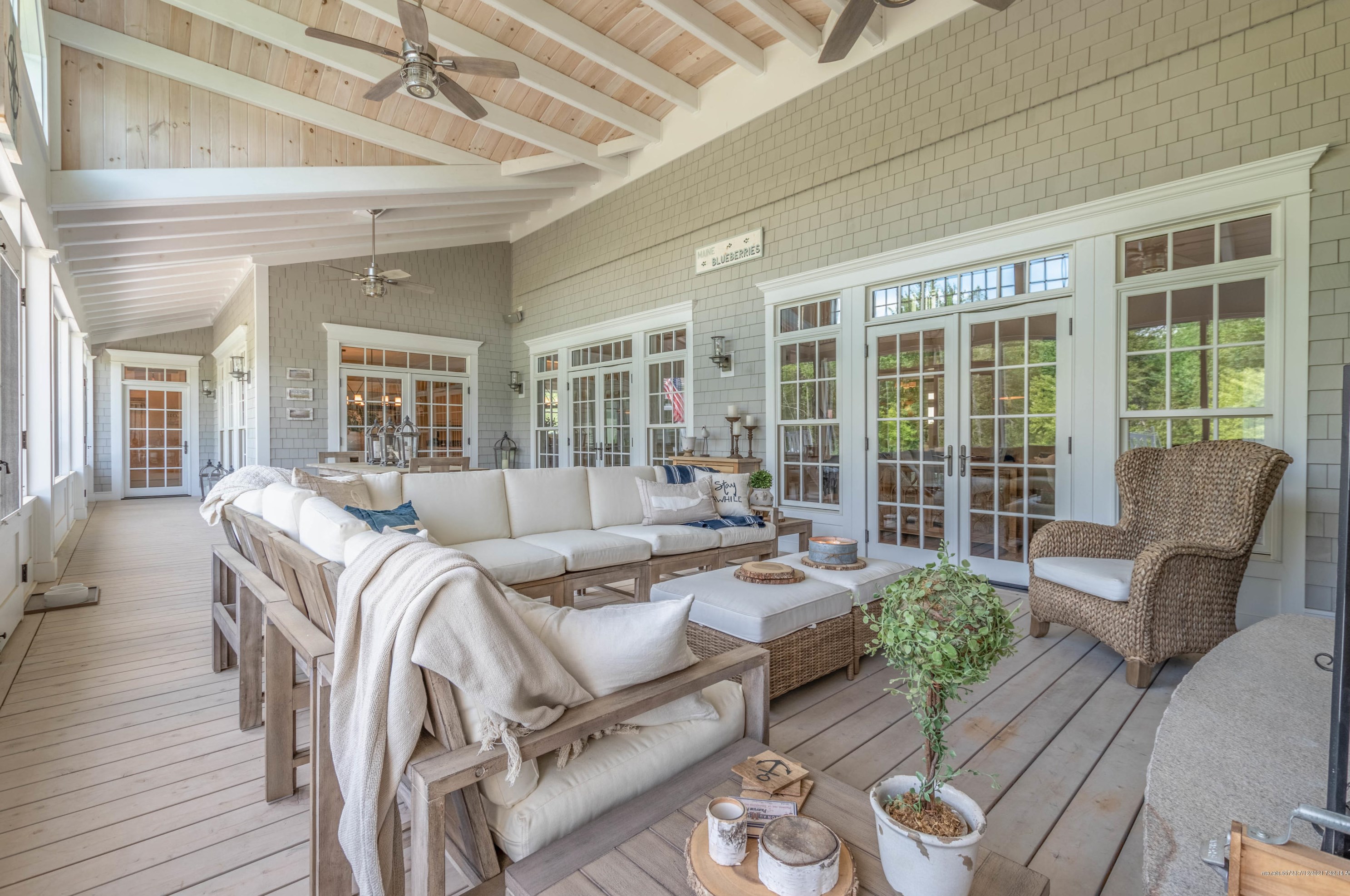 185 Dunton Cir, Newburgh ME  04444-1067 exterior