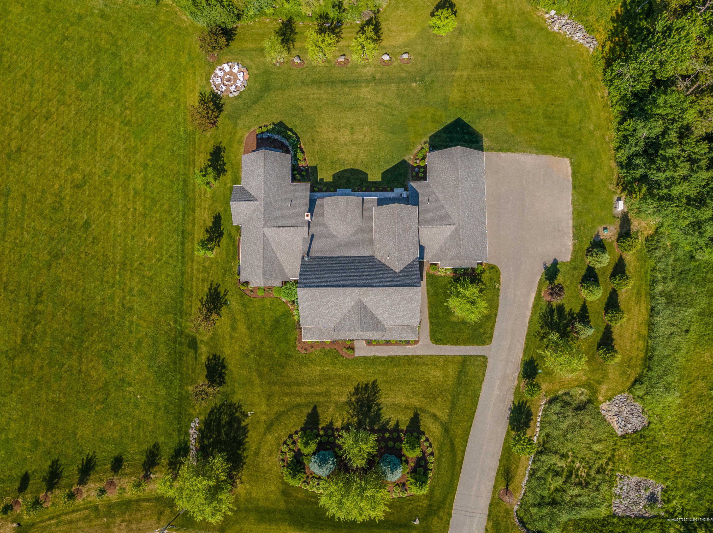 185 Dunton Cir, Newburgh ME  04444-1067 exterior