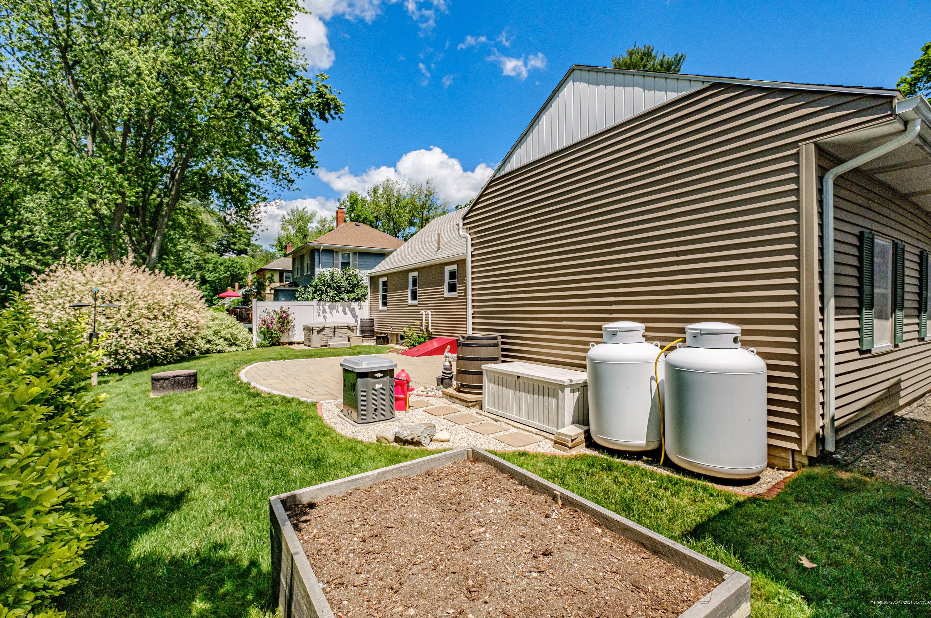 52 Warwick St, Portland ME  04102-1113 exterior