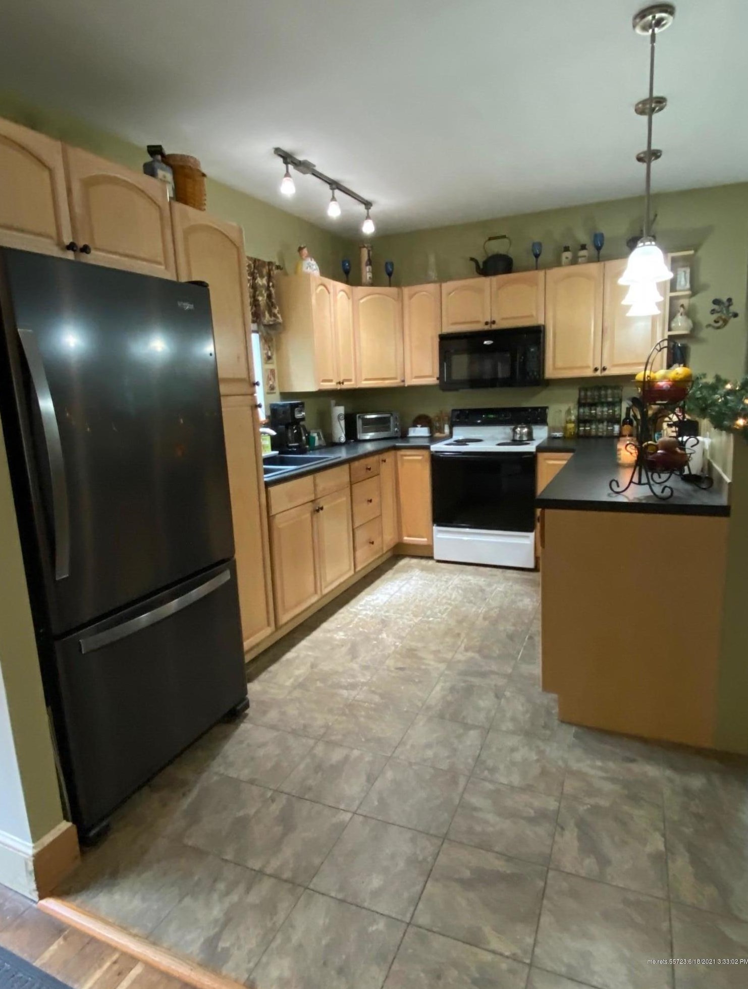 38 King St, Saco ME  04072-2820 exterior