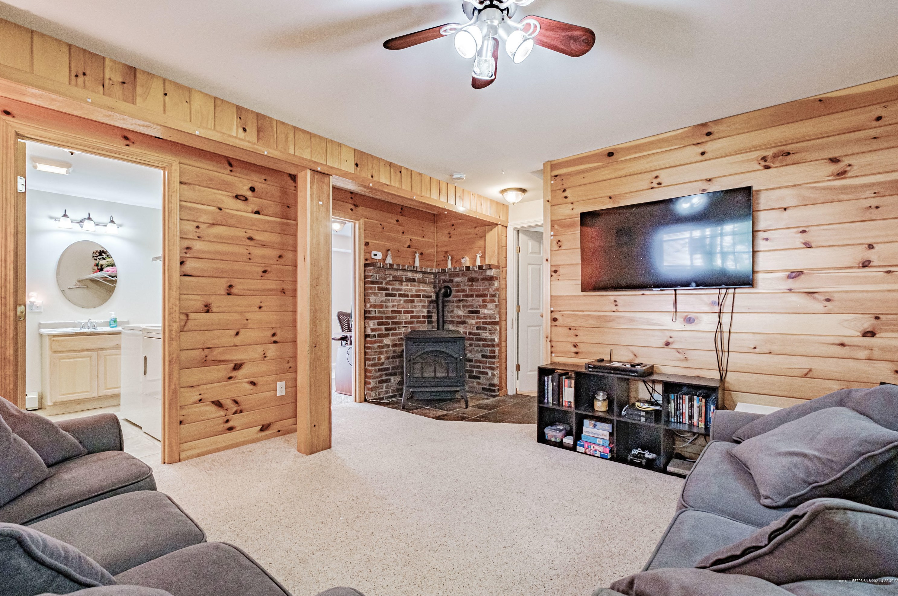 33 Spear Ave, Windham ME  04062-5621 exterior