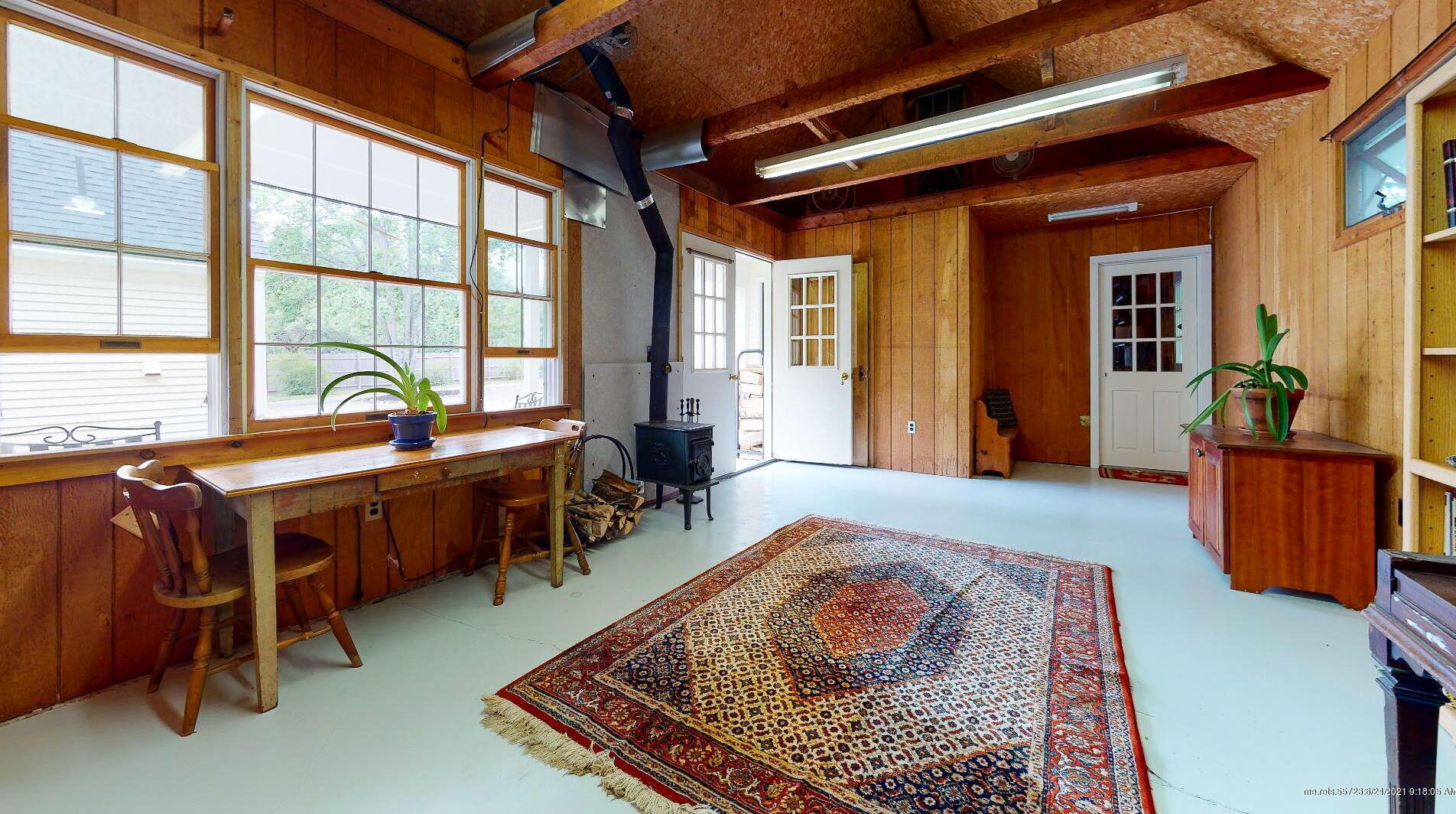 267 Foreside Rd, Portland ME  04105-1729 exterior