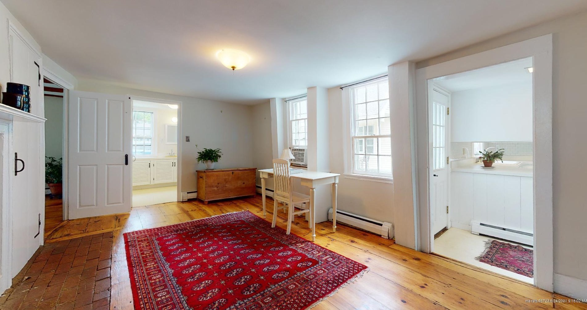 267 Foreside Rd, Portland ME  04105-1729 exterior