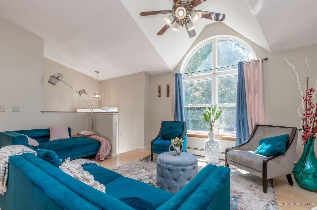 12 Garden Ln, Windham ME  04062-5047 exterior