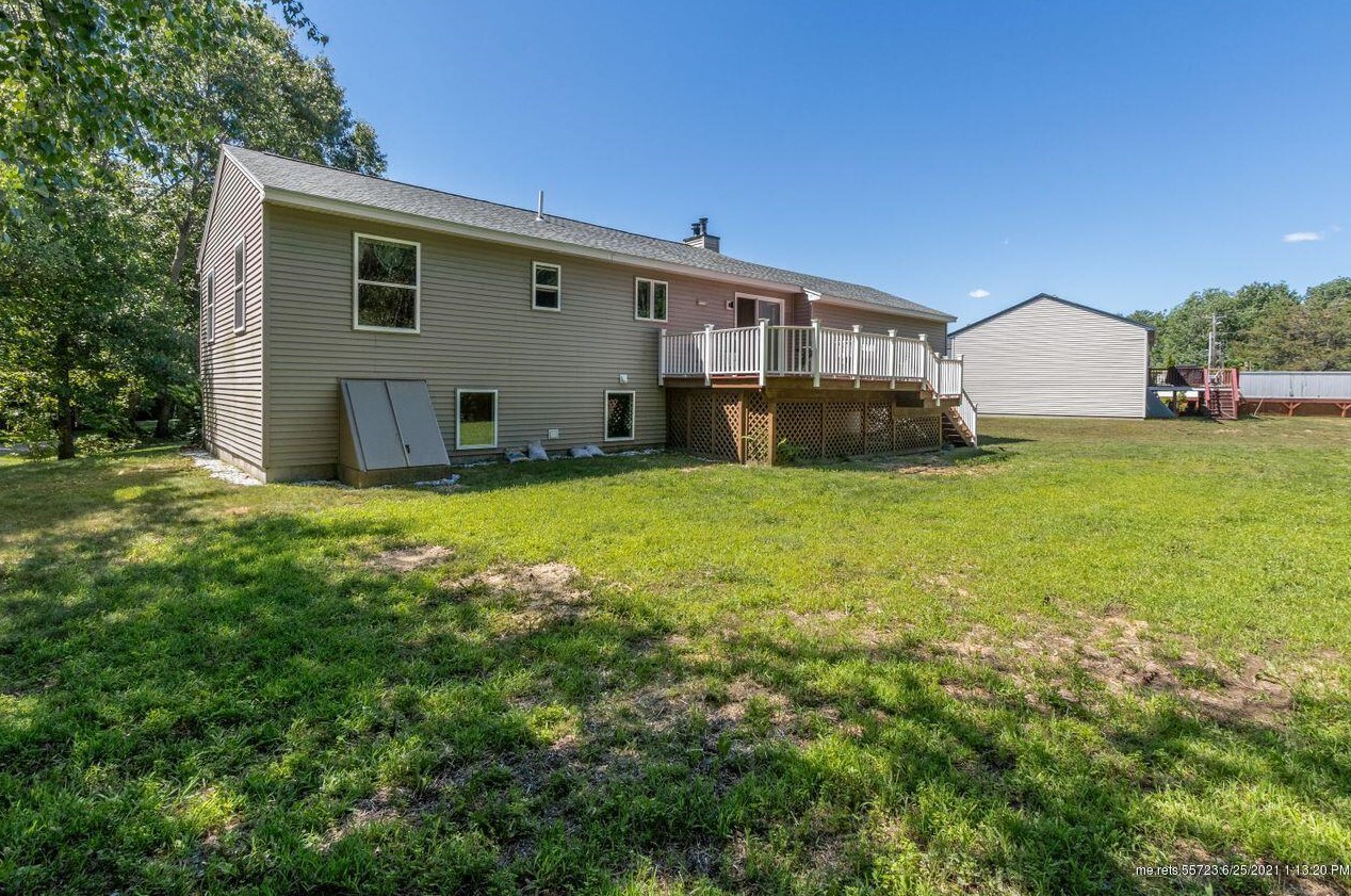 12 Garden Ln, Windham ME  04062-5047 exterior