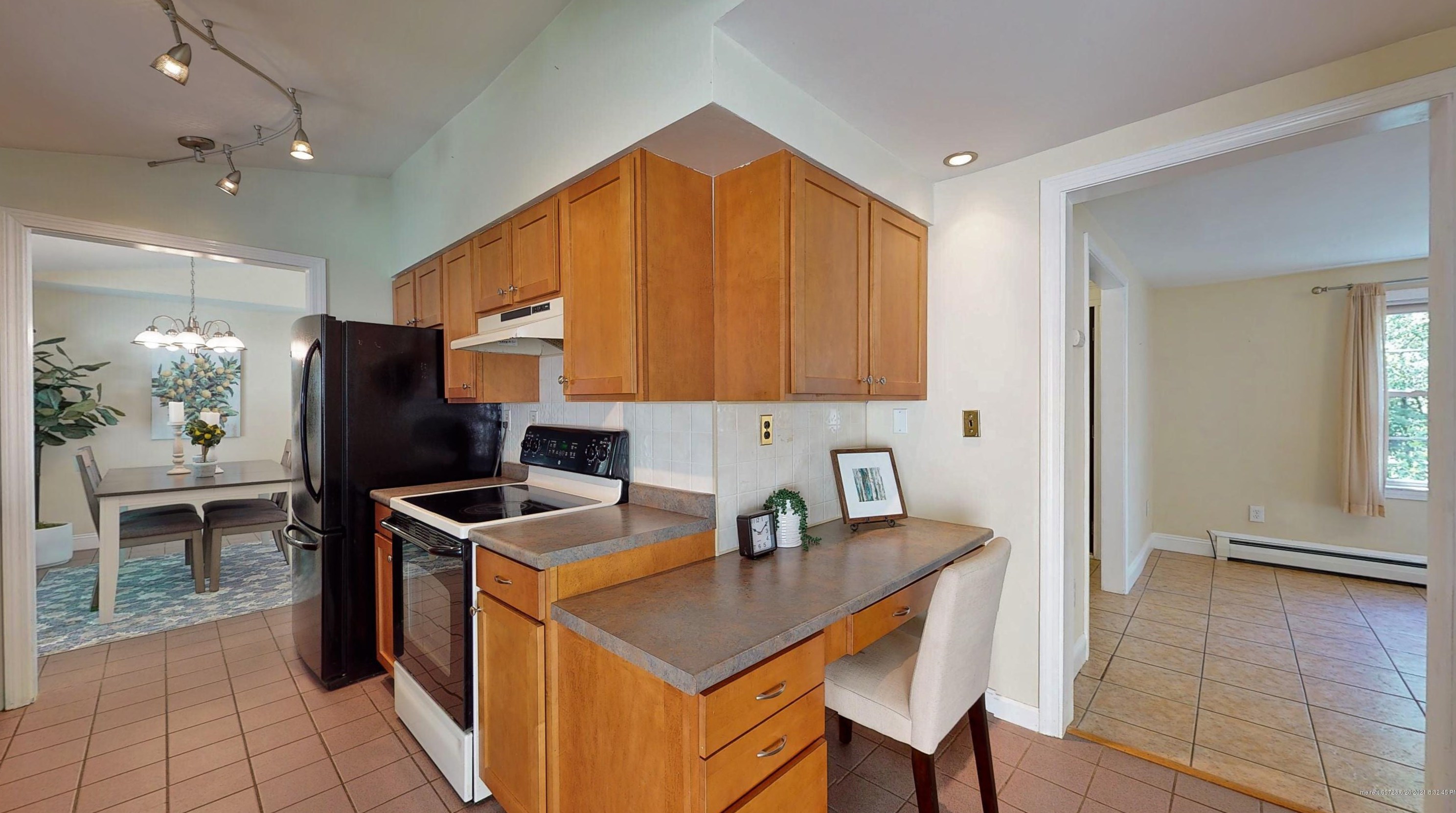 46 Keeps Way, Windham ME  04062-5327 exterior