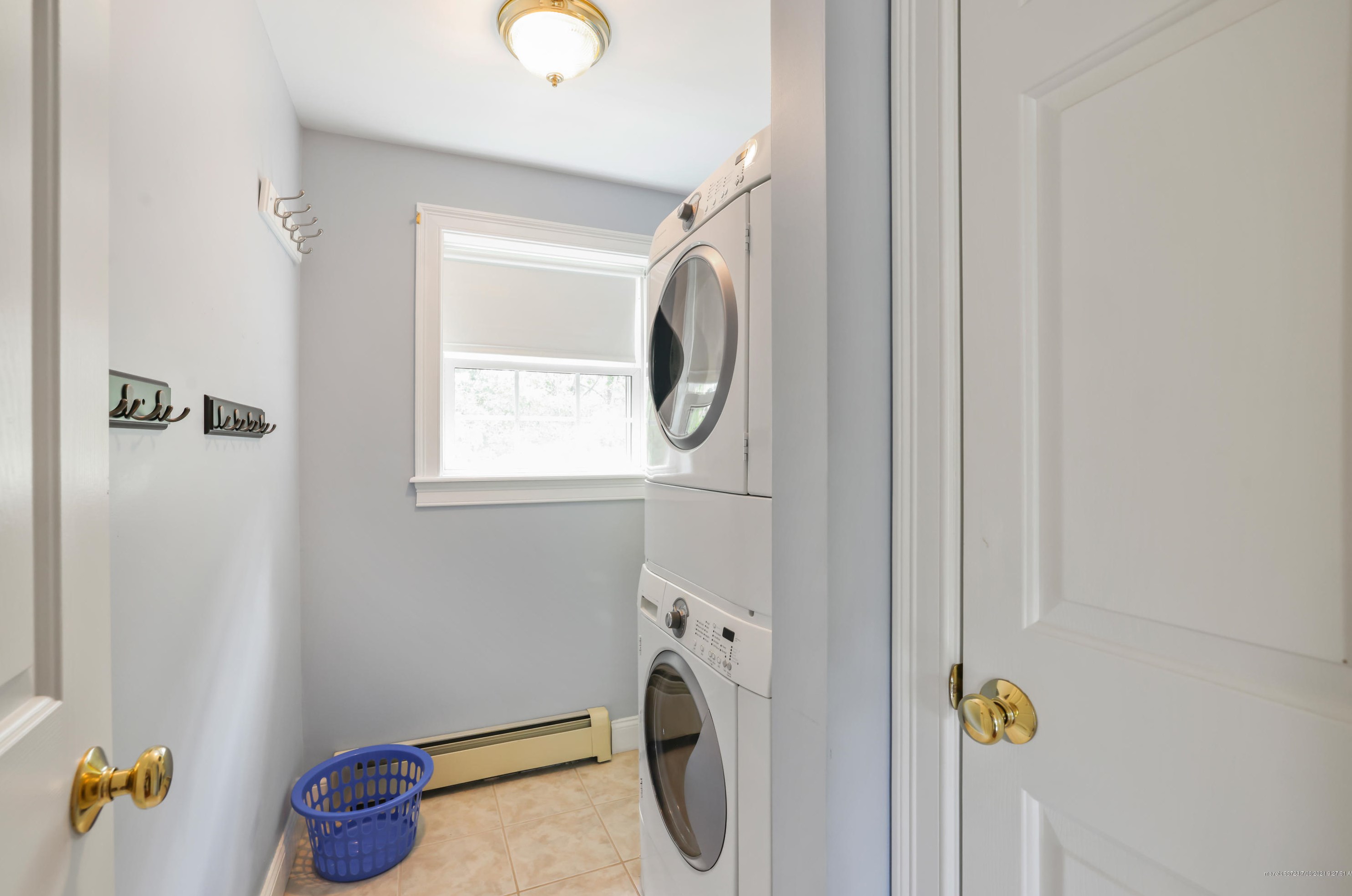 21 Annies Way, Gorham ME  04038-2391 exterior