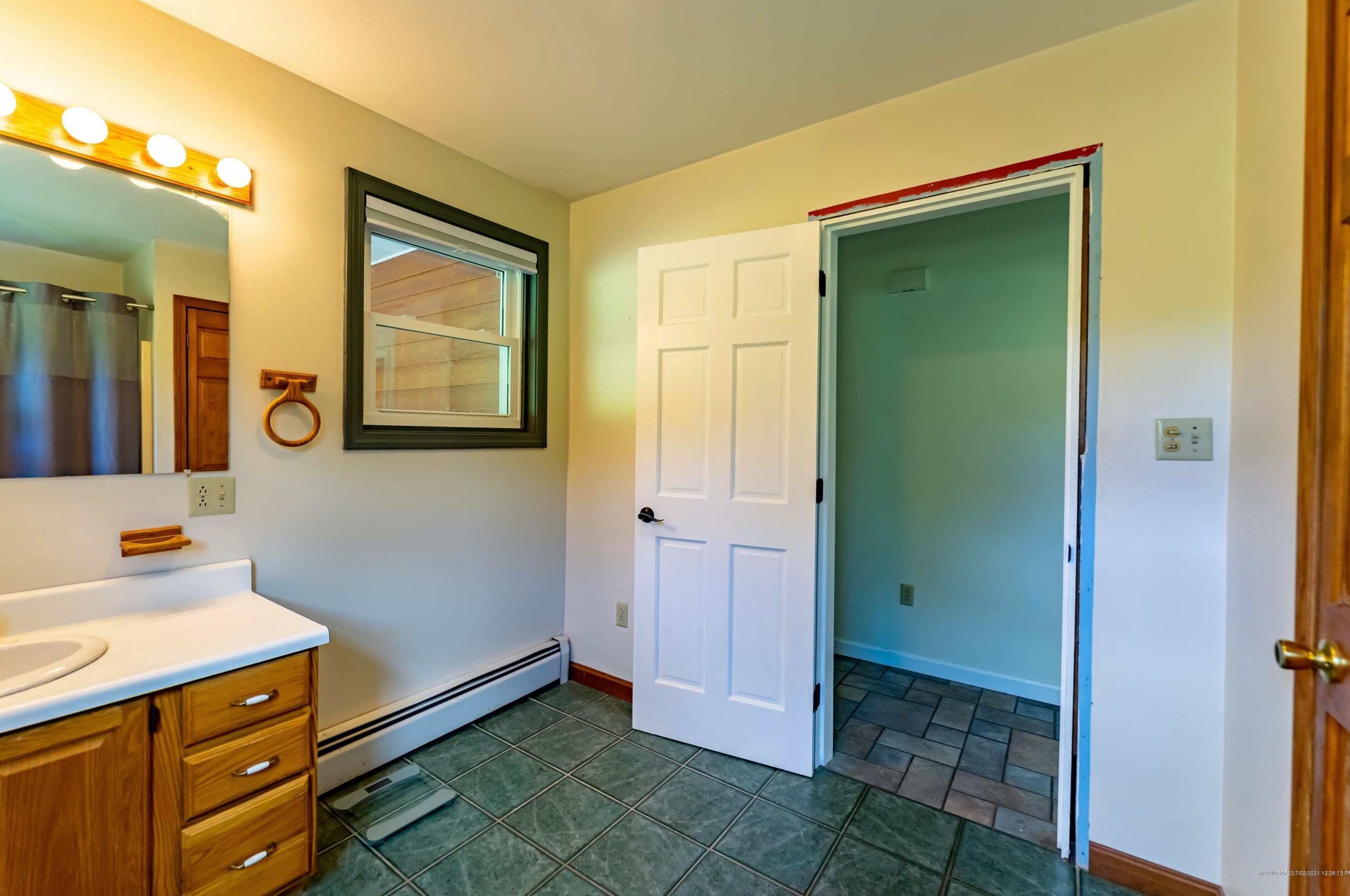 1520 Main St, Readfield ME  04355-4107 exterior