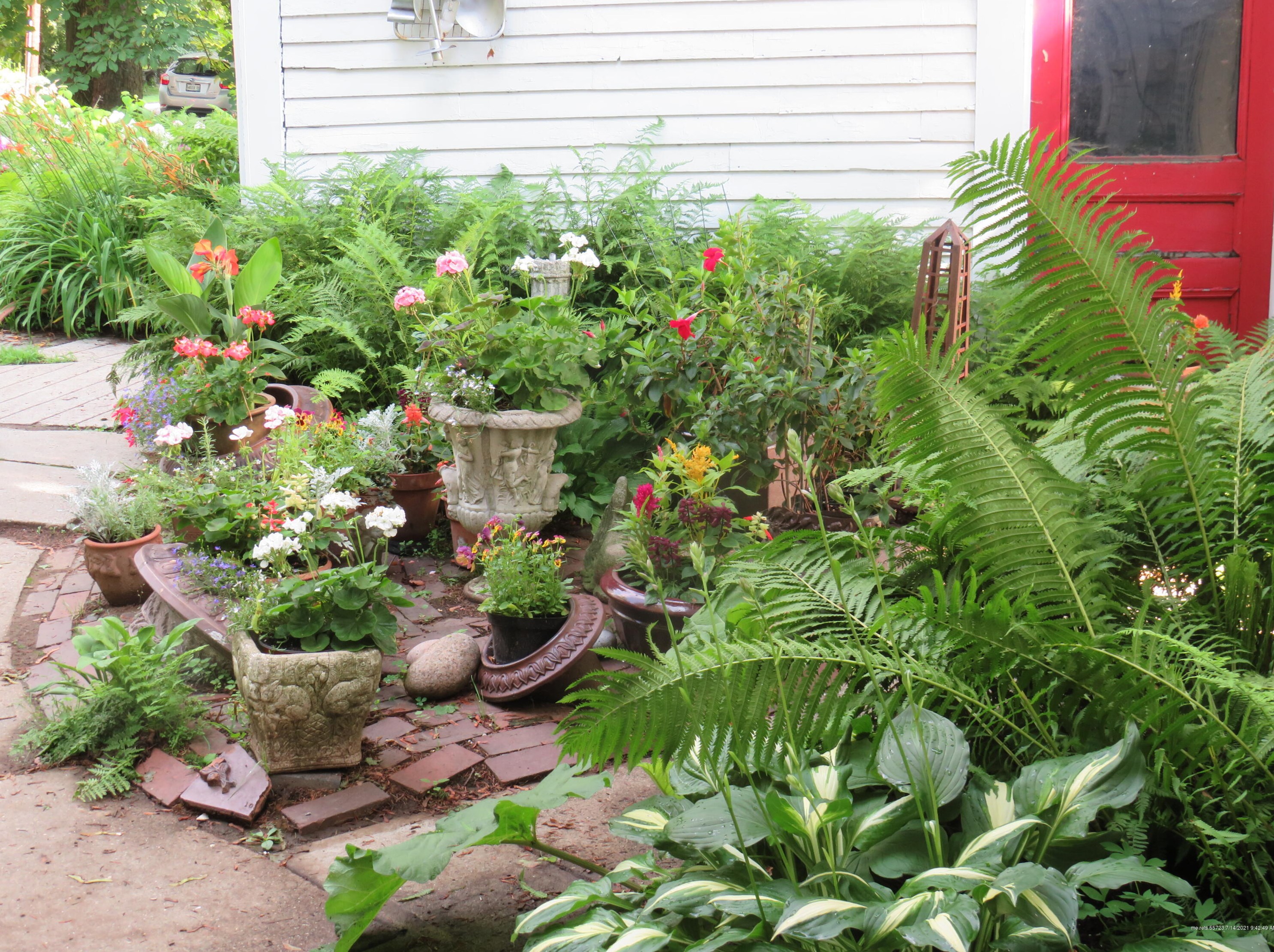 67 Highland St, Portland ME  04103-3007 exterior