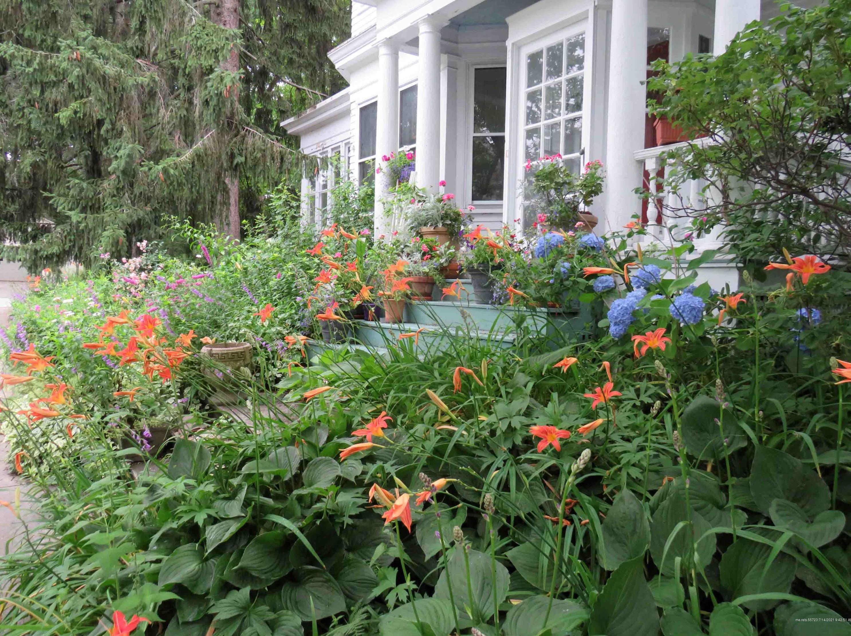 67 Highland St, Portland ME  04103-3007 exterior