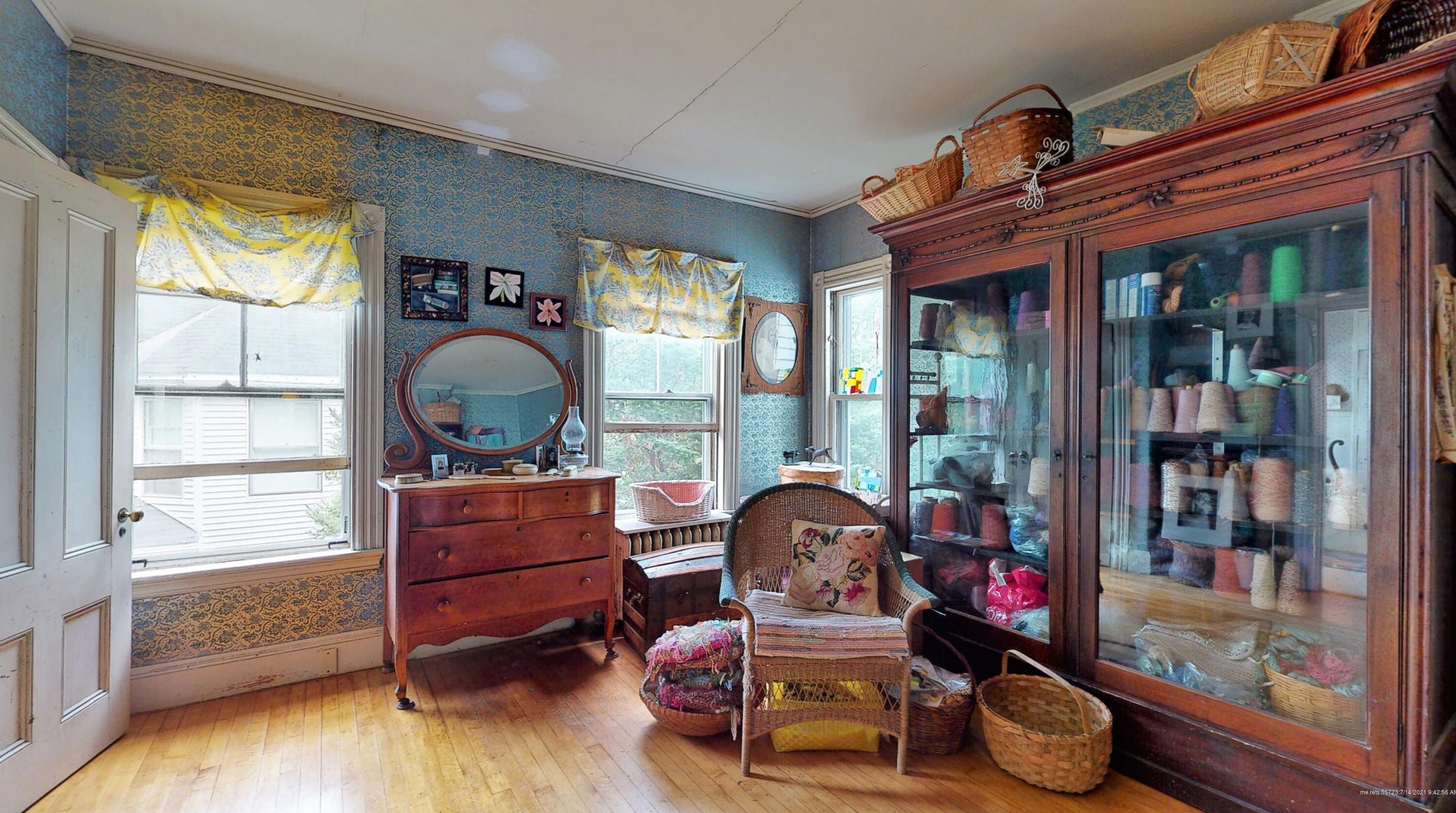 67 Highland St, Portland ME  04103-3007 exterior