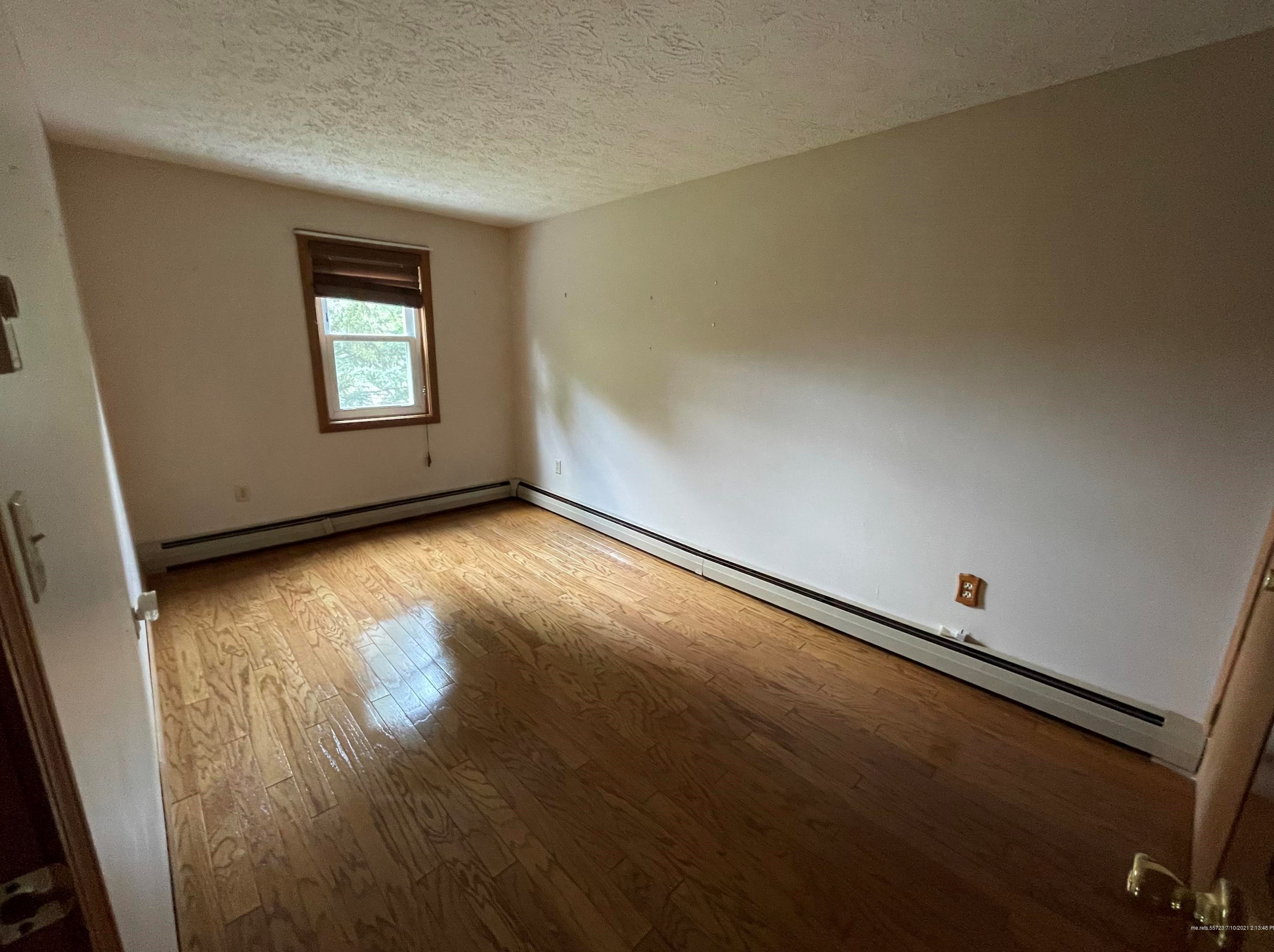 212 Prospect St, Westbrook ME  04092-2648 exterior