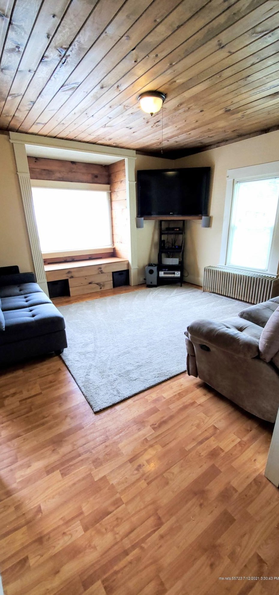 1073 Main St, Clinton ME  04927-3104 exterior