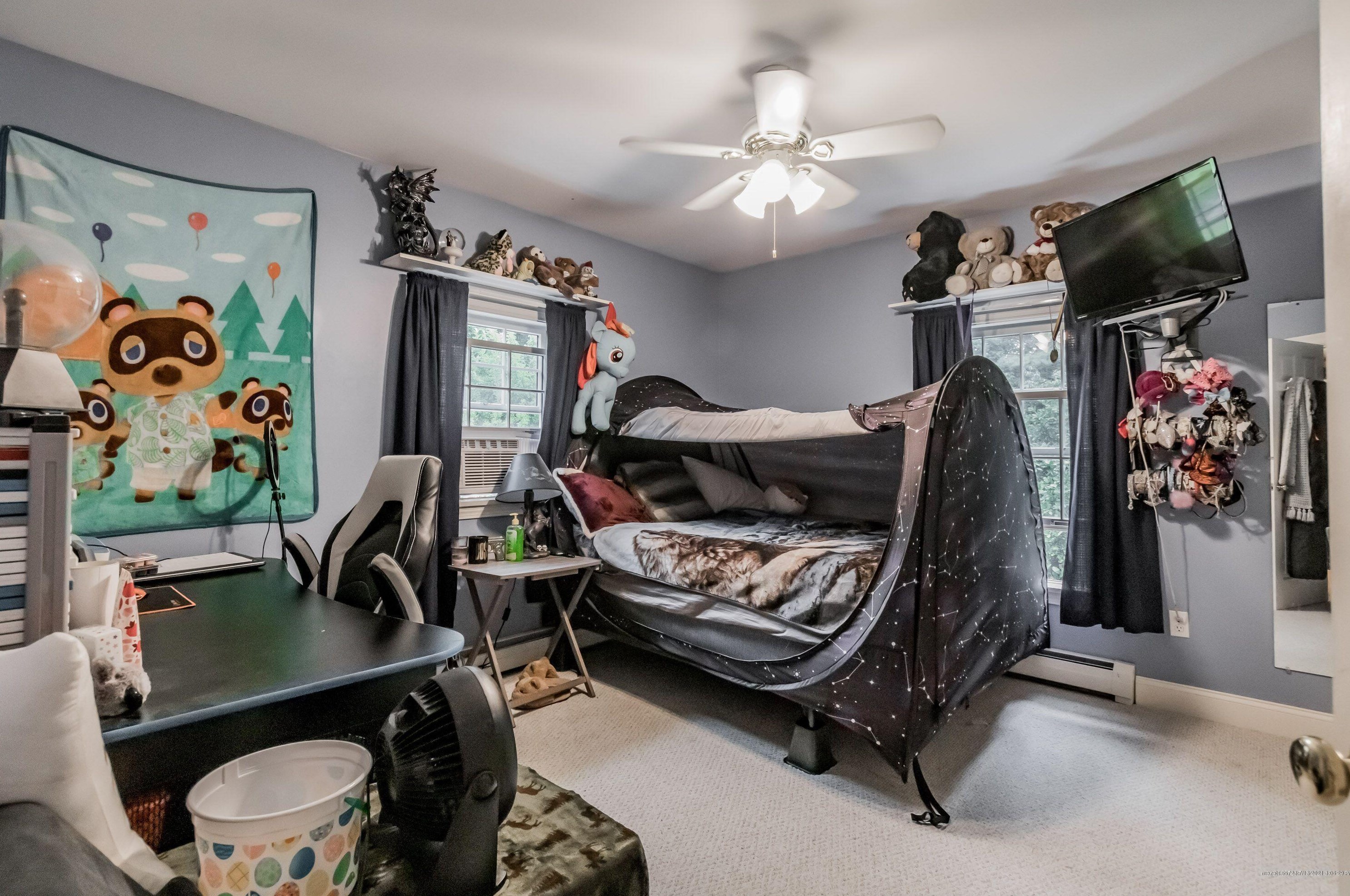 16 Heritage Ln, Windham ME  04062-4982 exterior