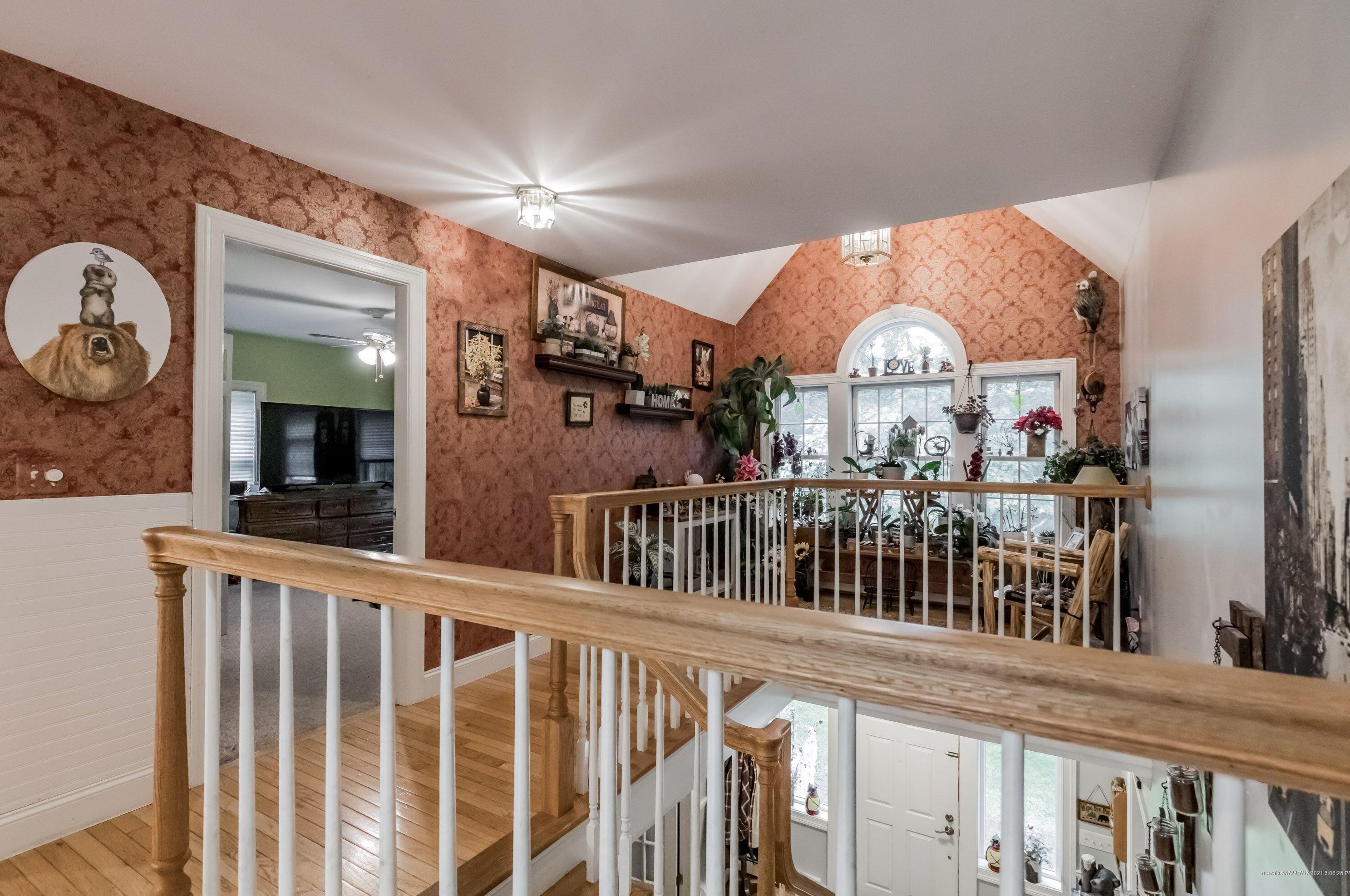 16 Heritage Ln, Windham ME  04062-4982 exterior