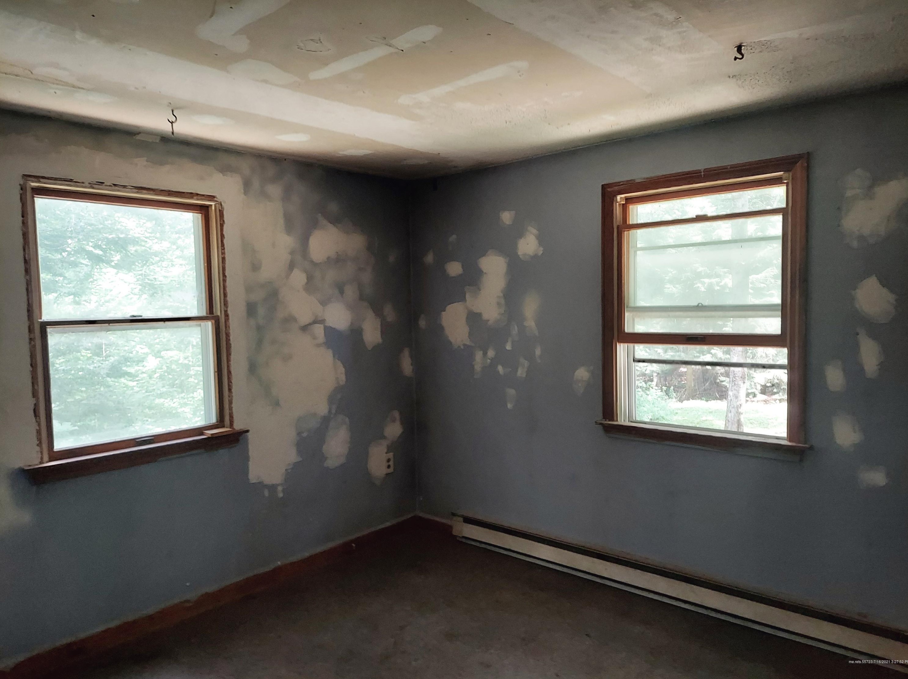 12 Hemlock Dr, Durham ME  04222-5106 exterior