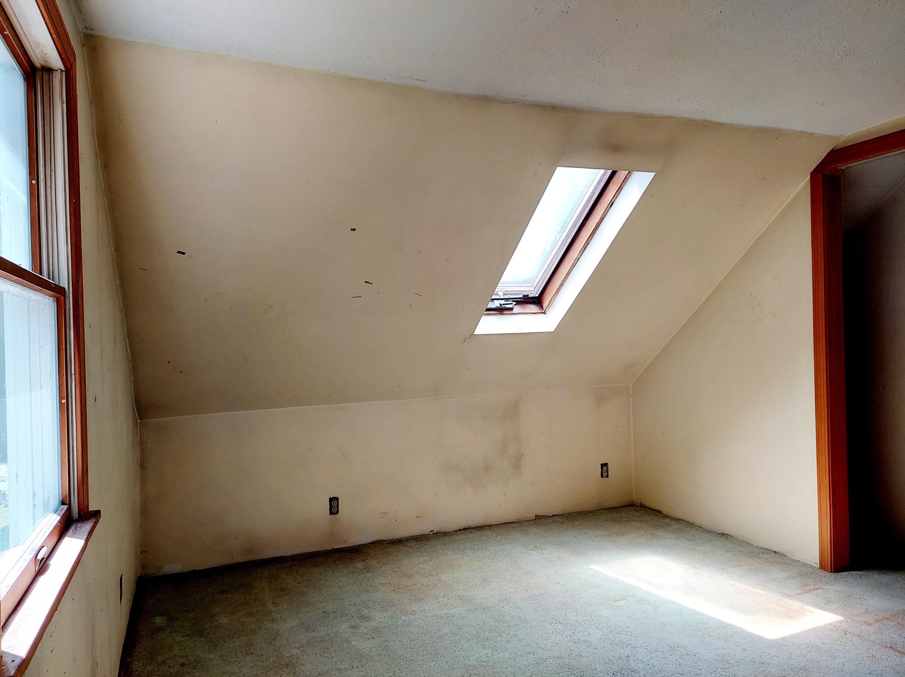 12 Hemlock Dr, Durham ME  04222-5106 exterior