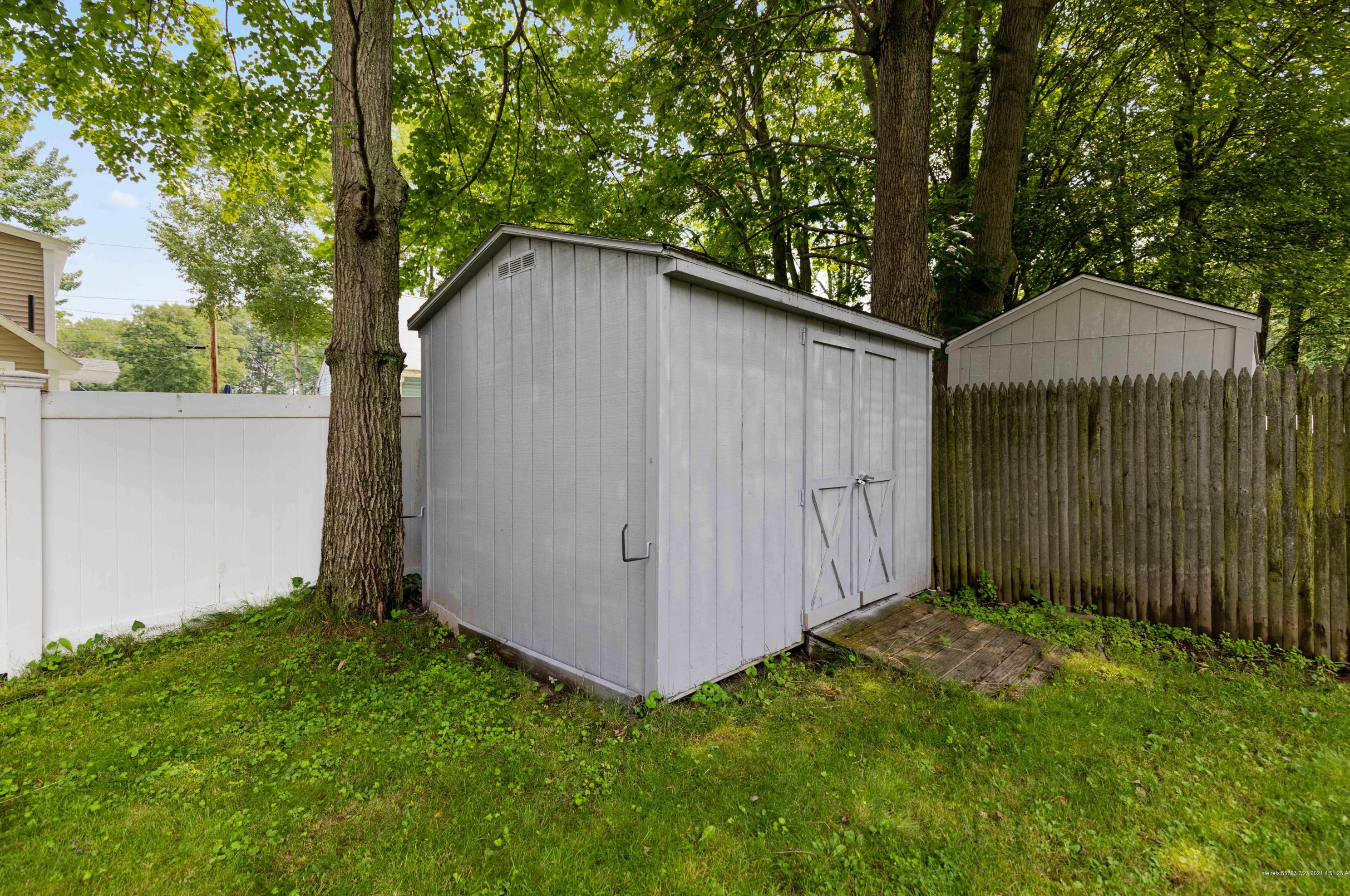 40 Hobart St, Portland ME  04102-2408 exterior