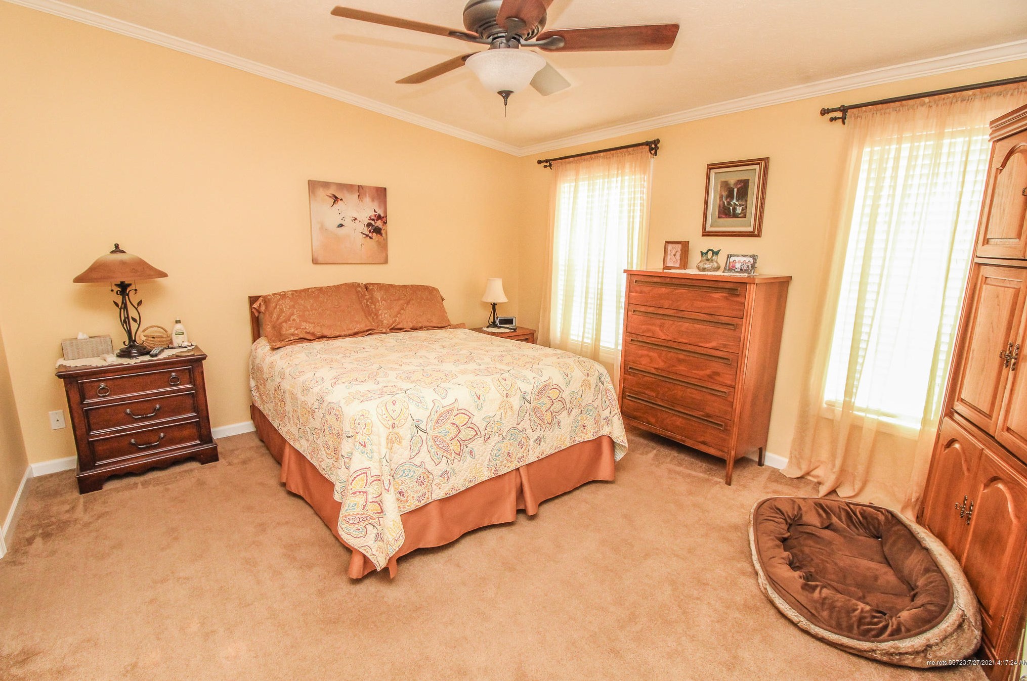 9 Ledge Cir, Bangor ME  04401-2594 exterior