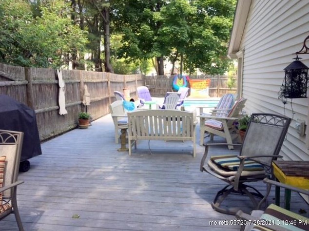 22 Prospect St, Skowhegan ME  04976-1912 exterior