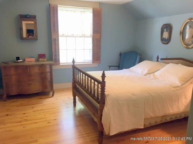 22 Prospect St, Skowhegan ME  04976-1912 exterior