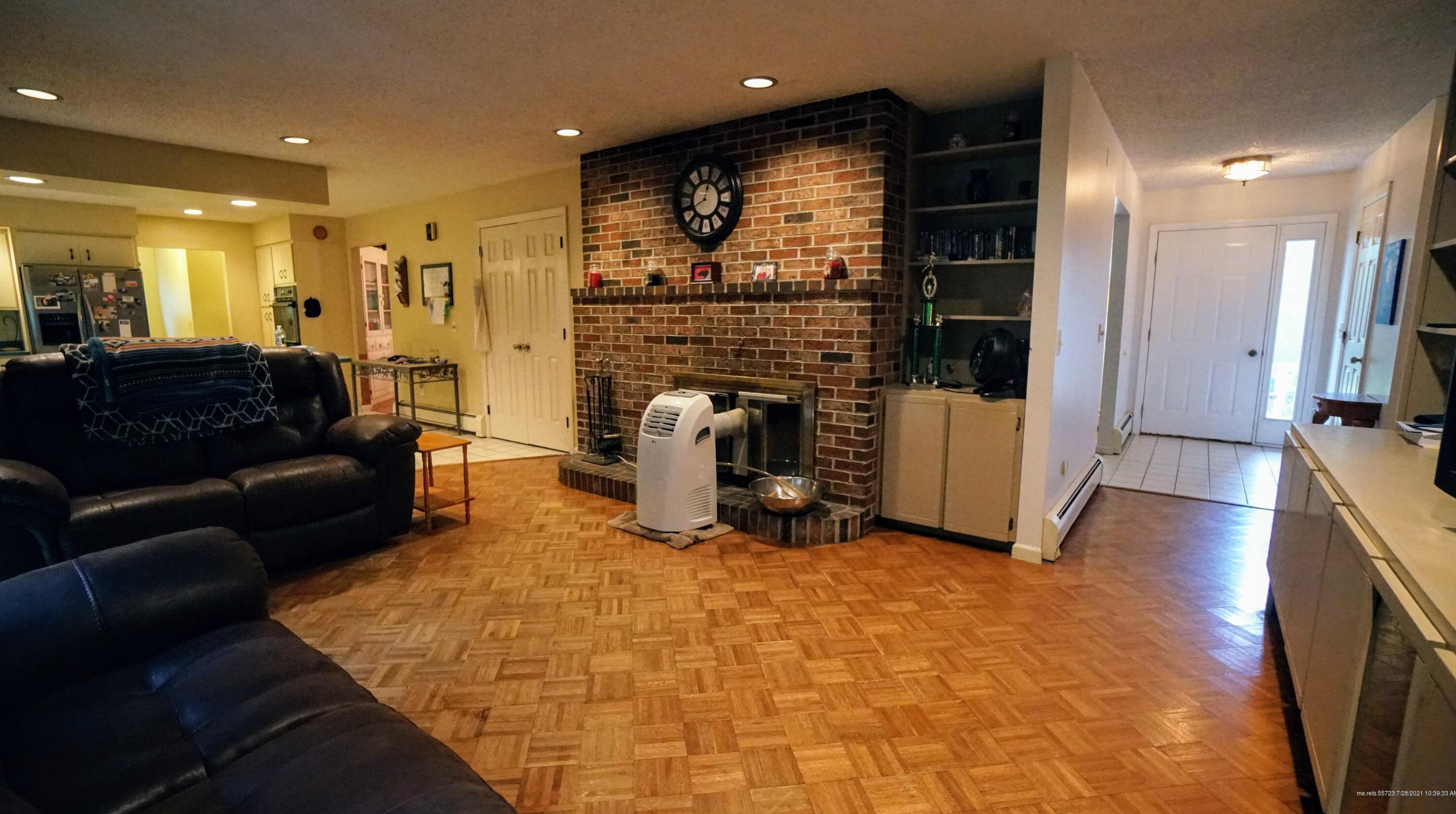 22 Forest Ave, Rome ME  04963-5333 exterior