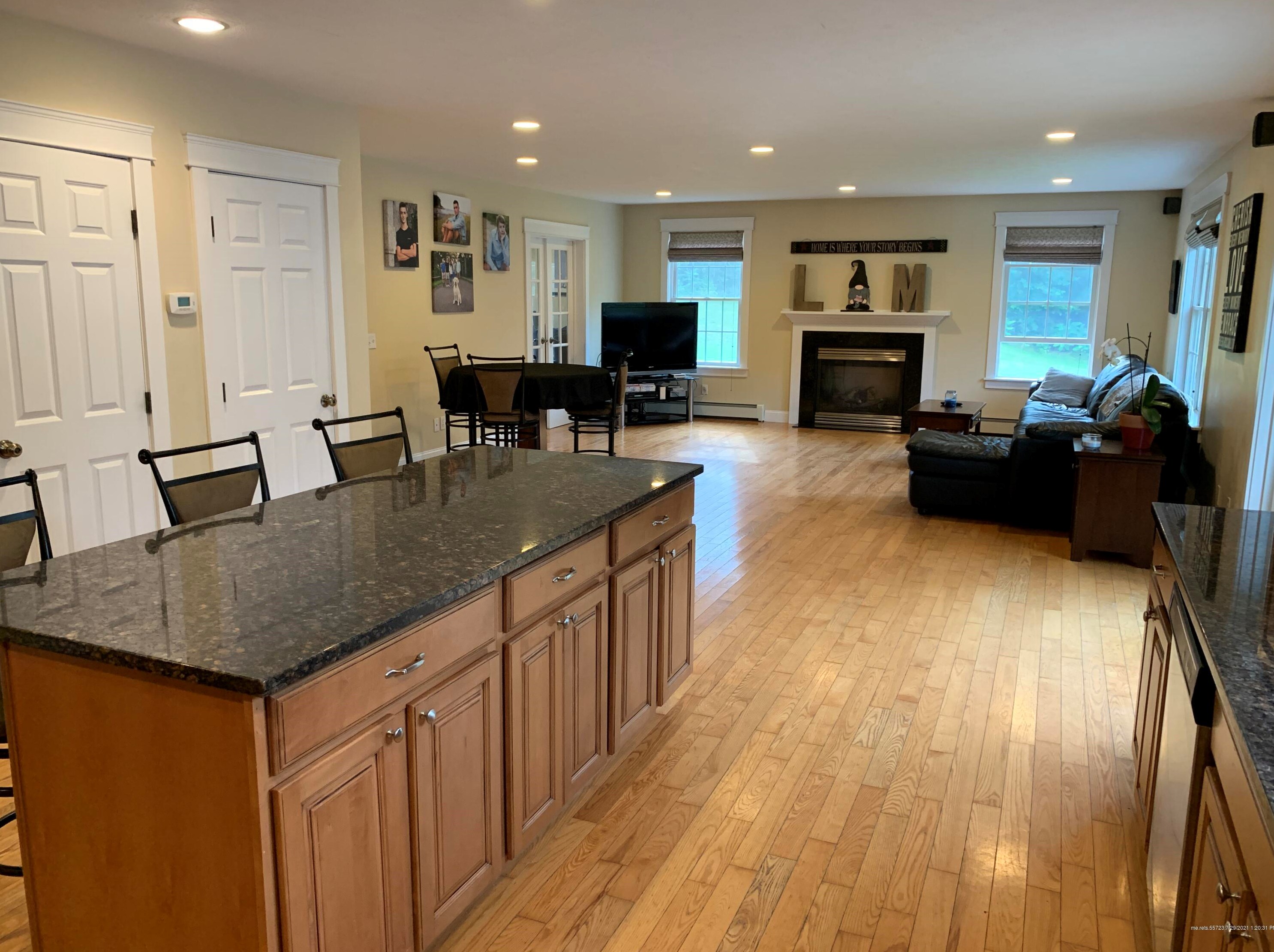 34 Annies Way, Gorham ME  04038-2391 exterior