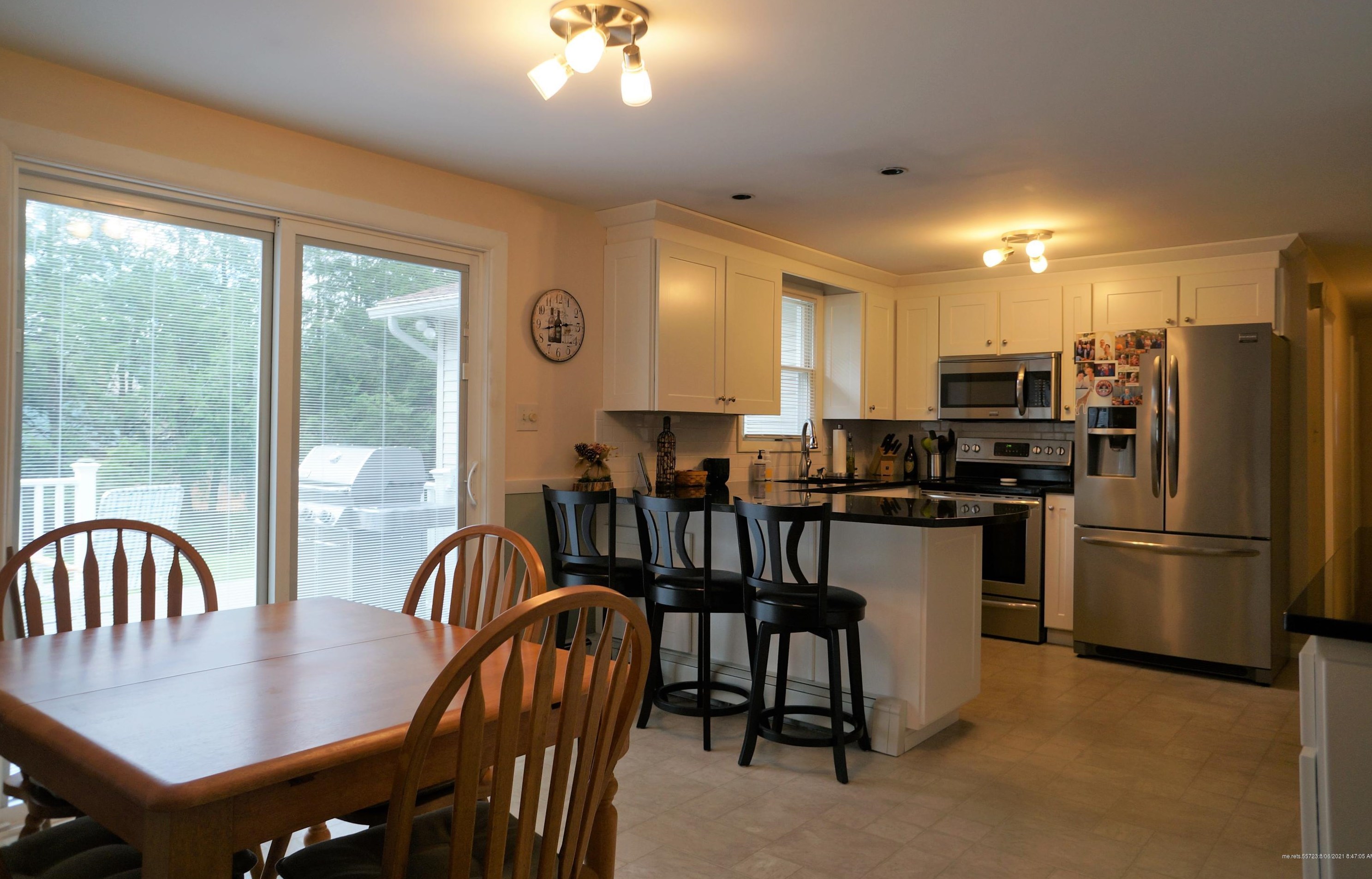 80 Primrose Ln, Portland ME  04103-1615 exterior