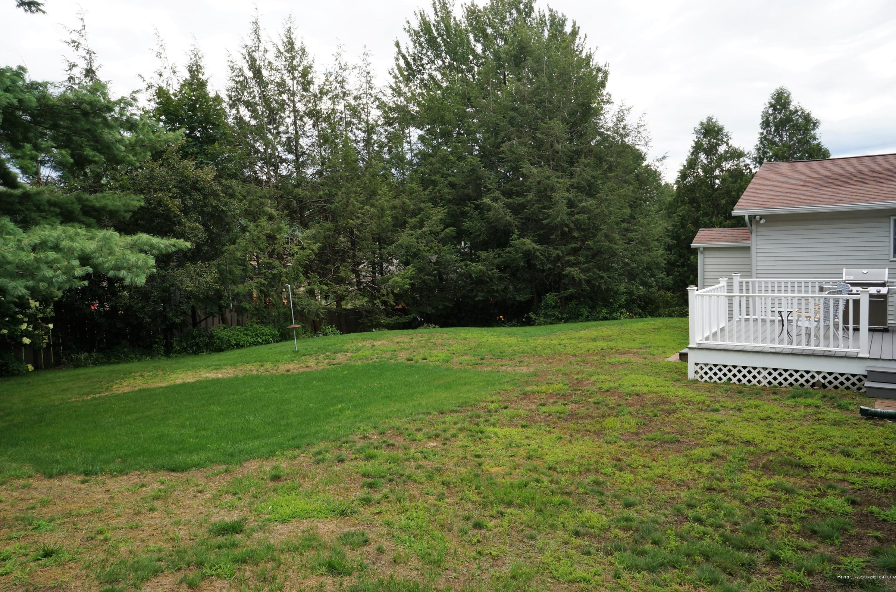 80 Primrose Ln, Portland ME  04103-1615 exterior