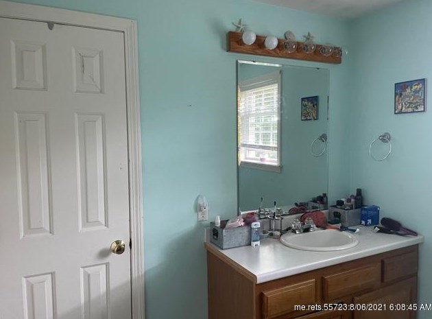 5 Clearview Dr, Gorham ME  04038-1356 exterior