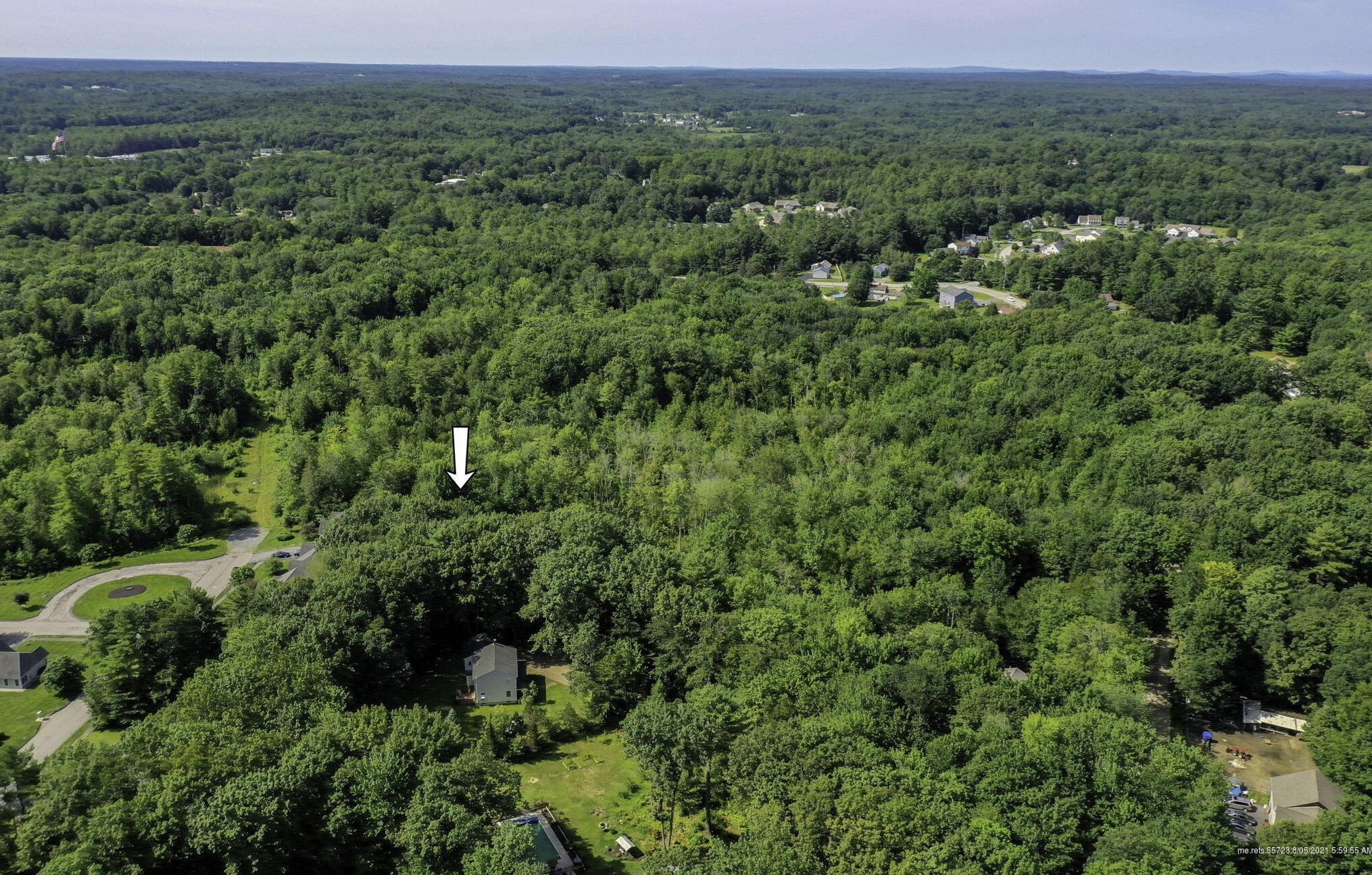 5 Pemberly Dr, Windham ME  04062-5040 exterior